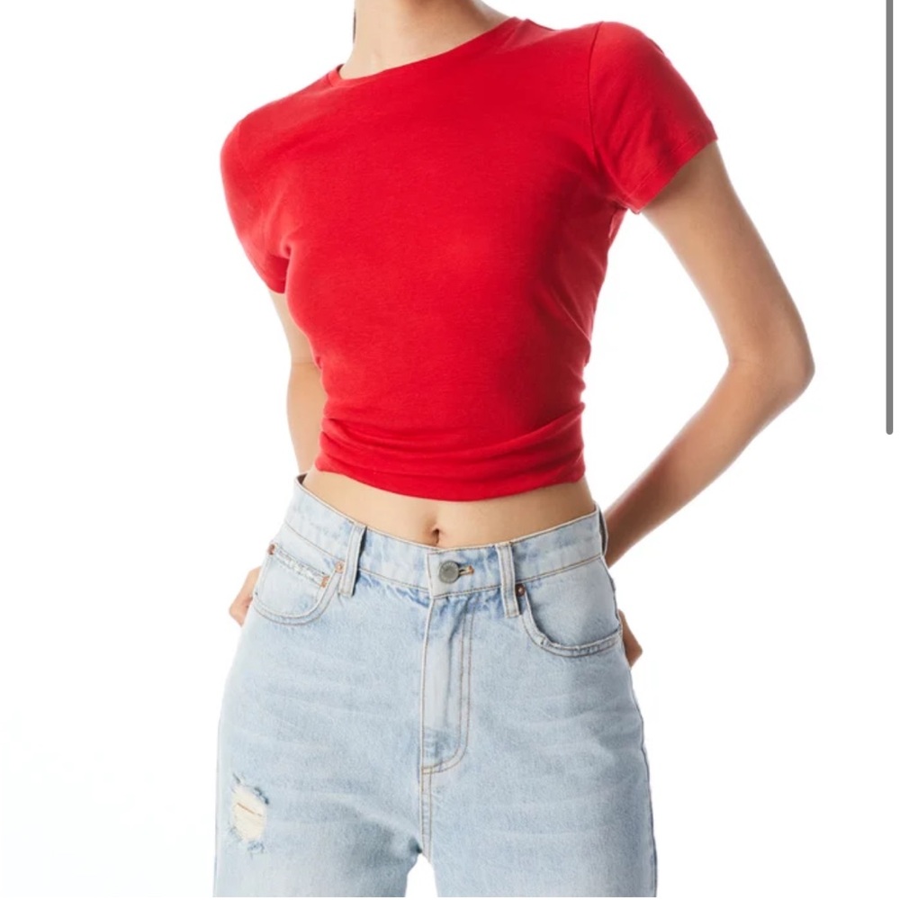 Alice + Olivia Bold Cindy Cropped Short Sleeve Tee